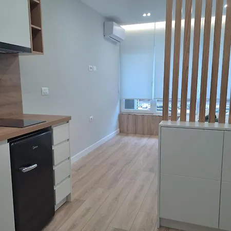 Comfy In * ティラナ