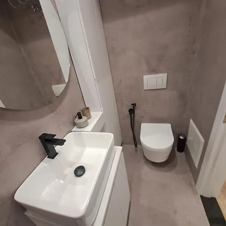 Apartament Comfy In *